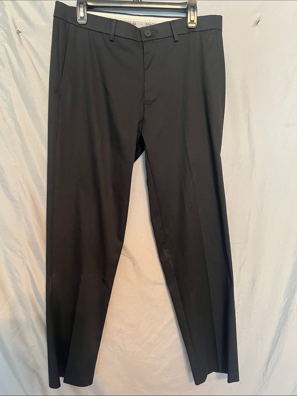 Classic Black Dress Pants Haggar 33x30